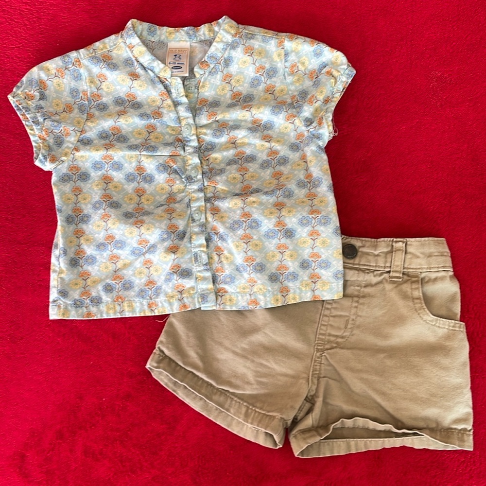 Baby Girl Short & Shirt Bundle, Size 6-9 months